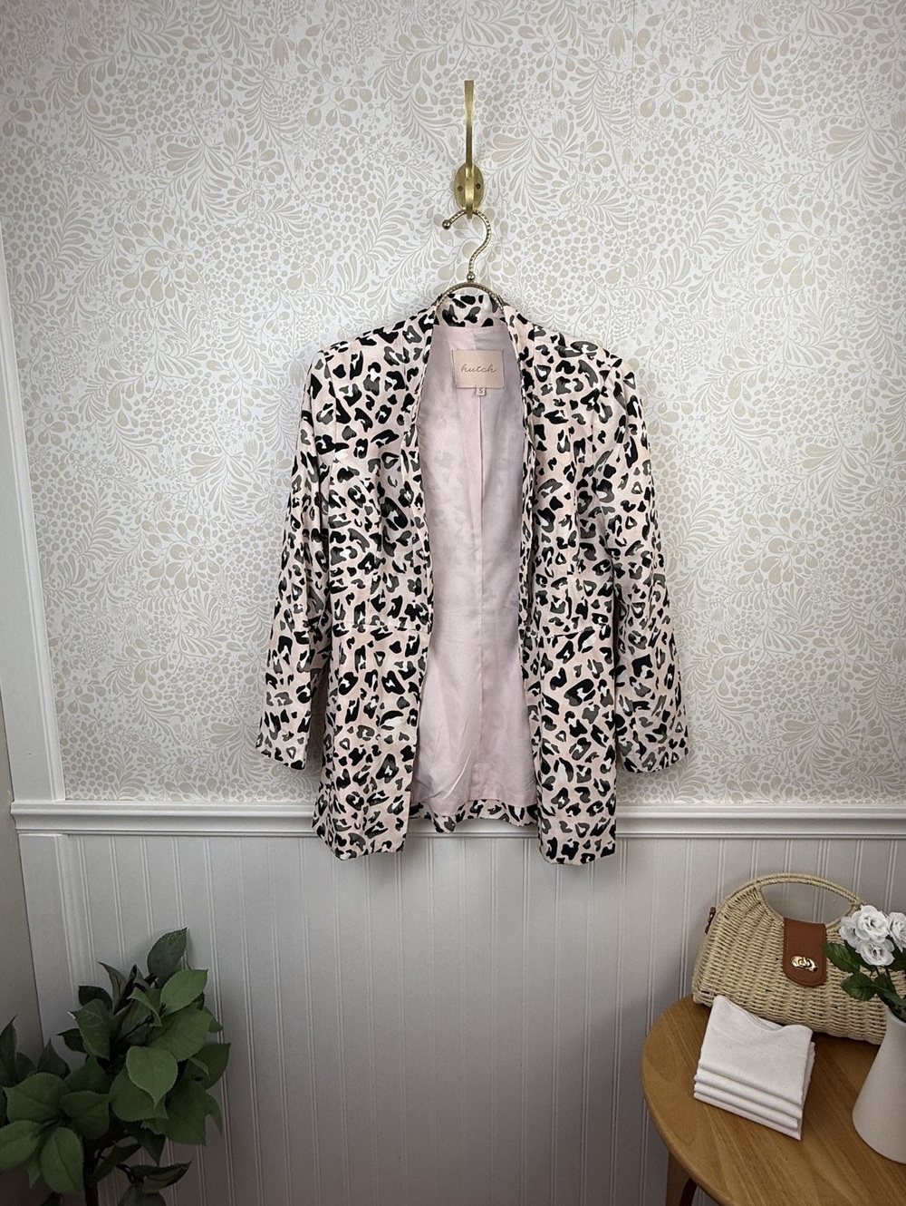 Hutch from Anthropologie Pink Snow Leopard Print Open Blazer - Size - Small